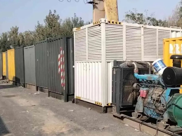 彰武200KW柴油发电机机组每小时油耗是多少?